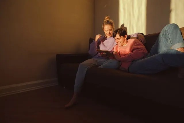 Fears of Intimacy: Signs, Causes and How to Move Closer
