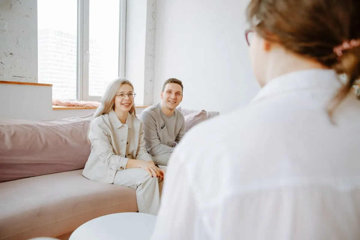 Couple in a calm session with a therapist